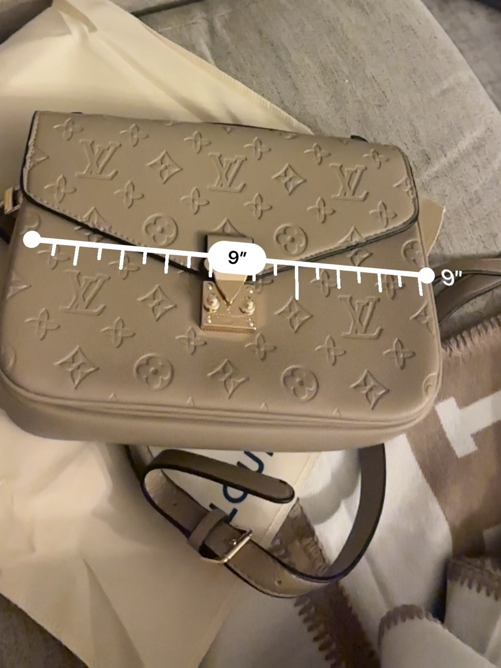 Source Unknown Taupe Monogram Shoulder Bag with Gold Hardware - Picture 10 of 13